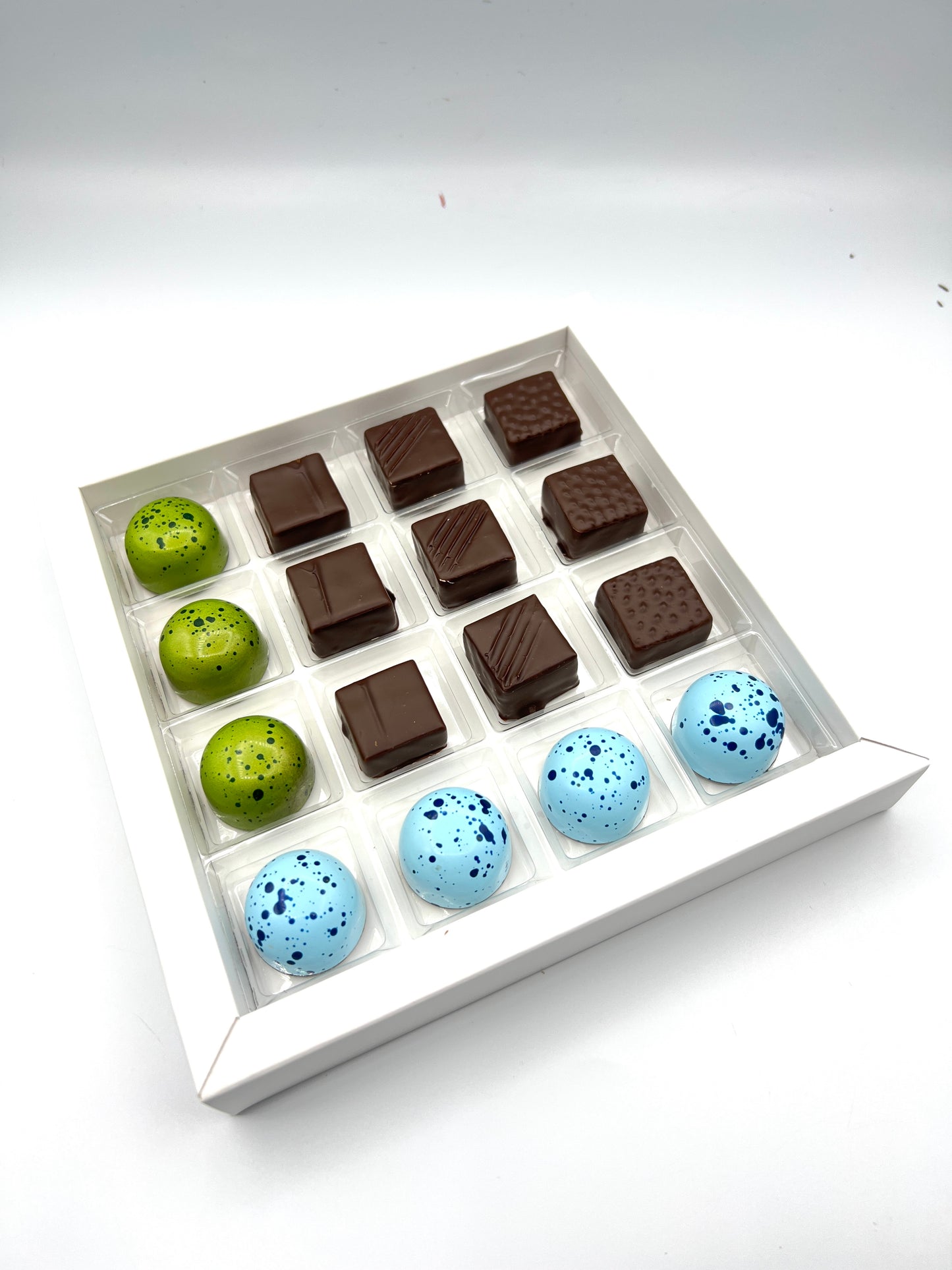 Signature Collection Chocolate Box